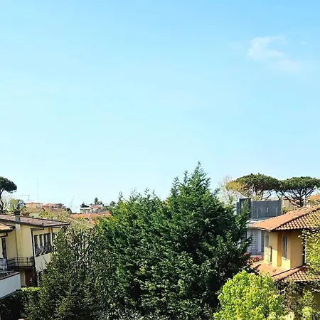 Holiday home Charme E Relax A Dei Marmi Al Mare E Centro