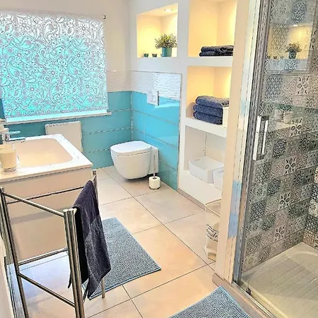 Holiday home Charme E Relax A Dei Marmi Al Mare E Centro
